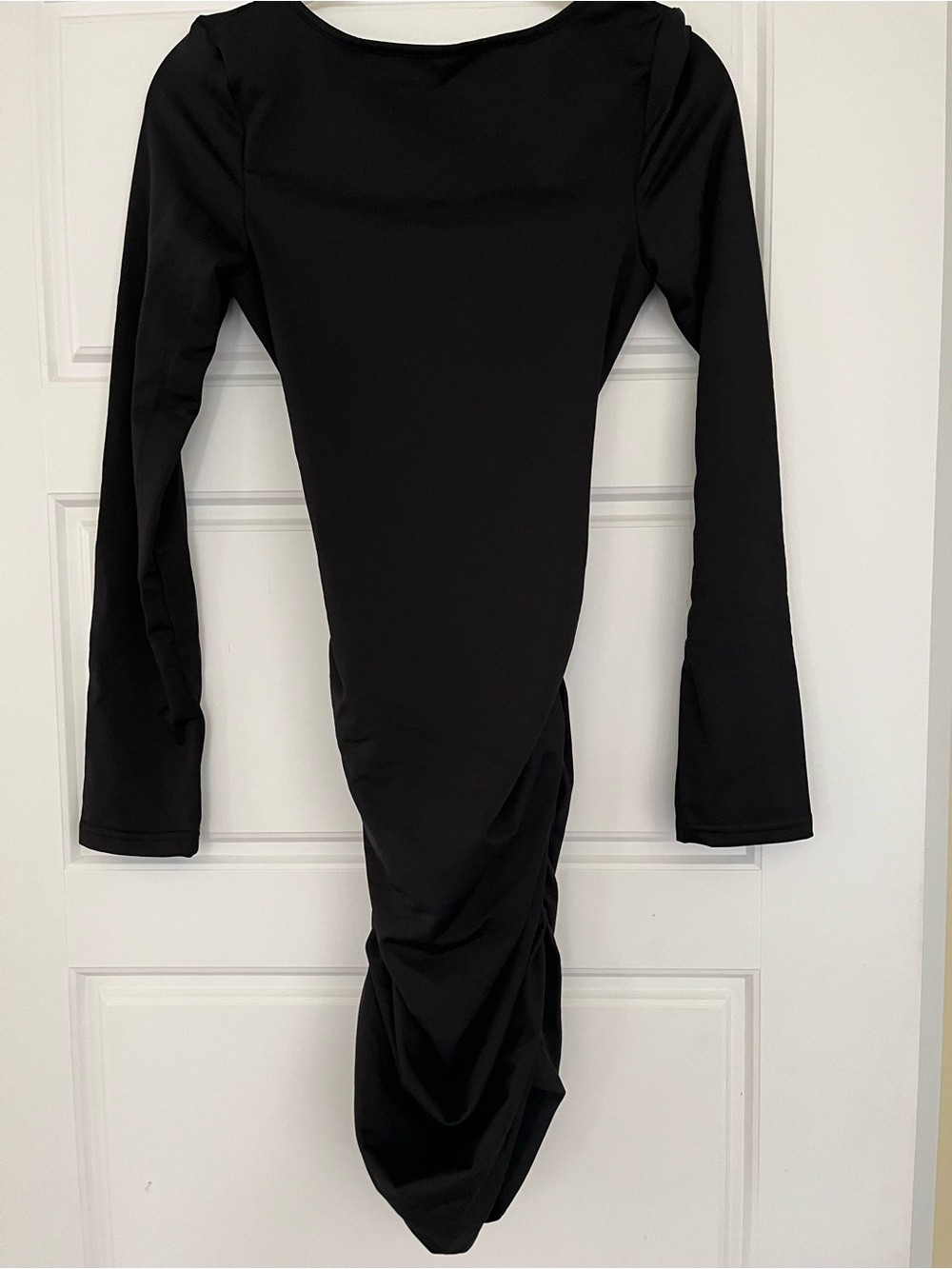 Black Sexy Bodycon Dress with Cutout Back